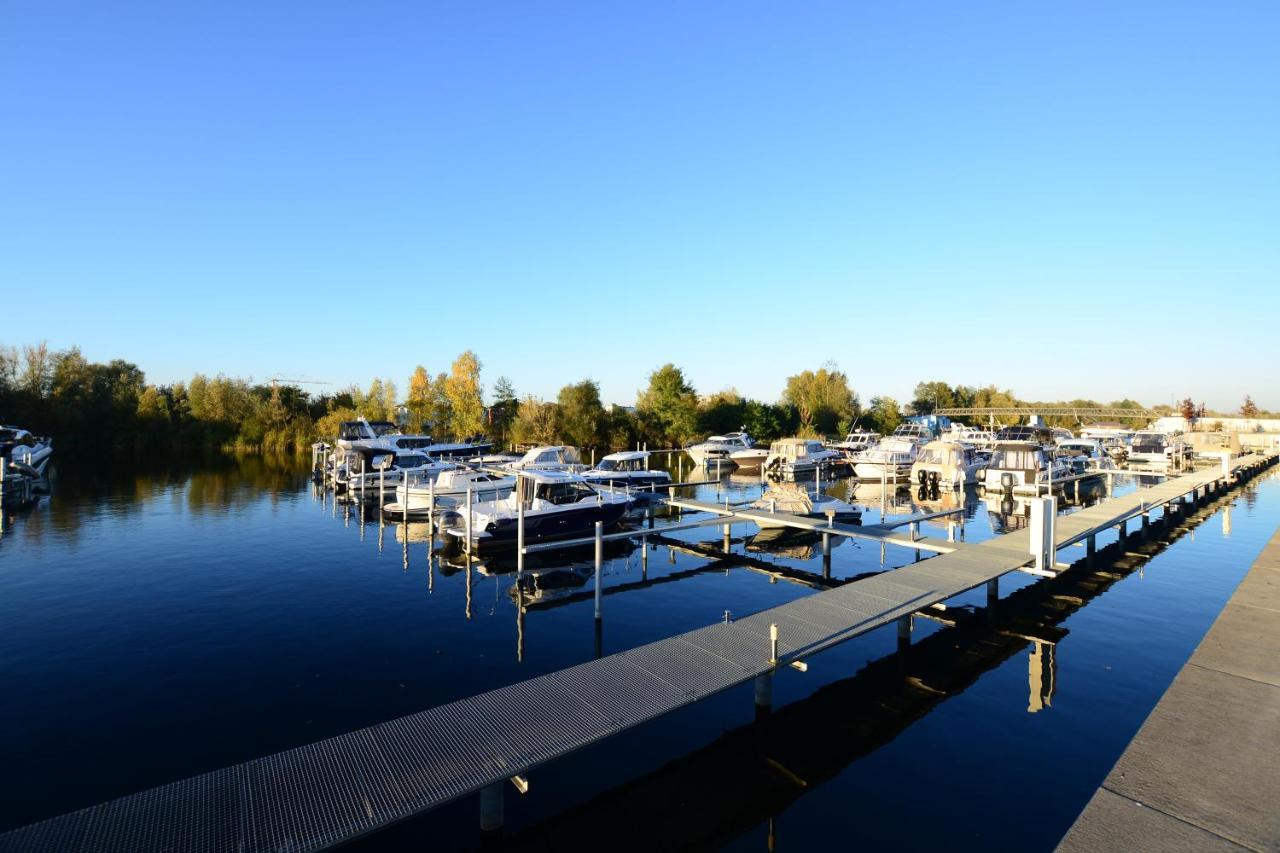 Luxstay Werder Kolonie Zern Luaran gambar